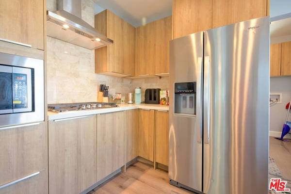 Inglewood, CA 90305,9001 S 5TH AVE