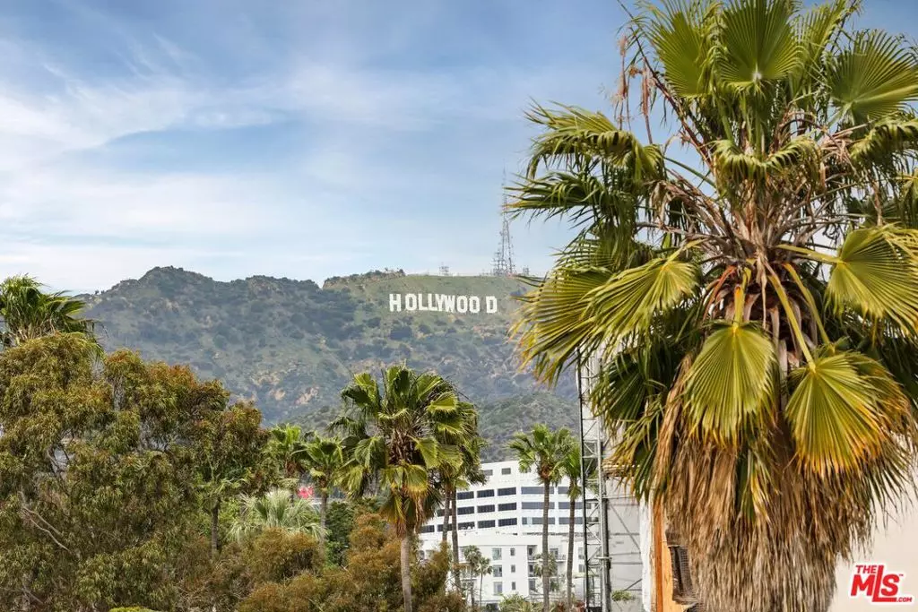 West Hollywood, CA 90046,1035 N Vista ST