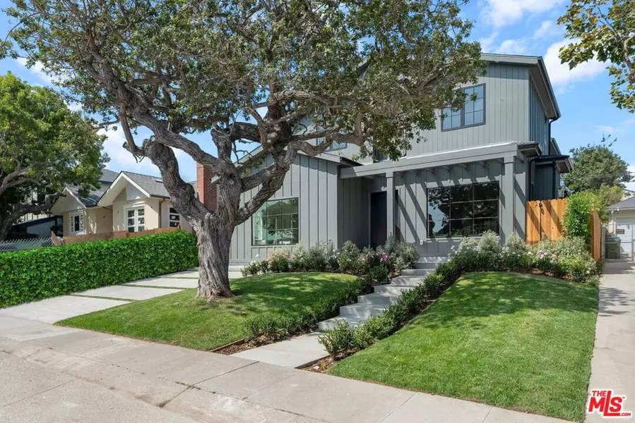 8025 Stewart AVE, Los Angeles, CA 90045