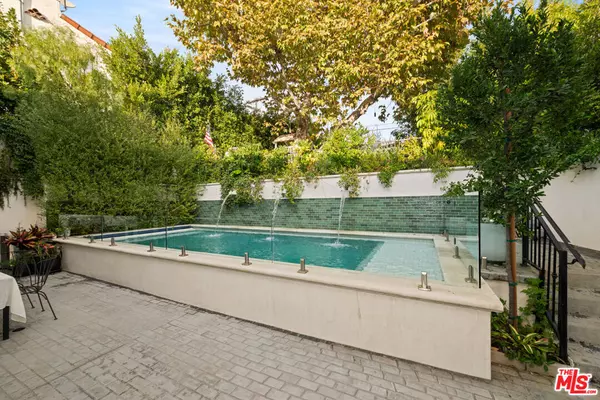 Los Angeles, CA 90024,1338 Comstock AVE