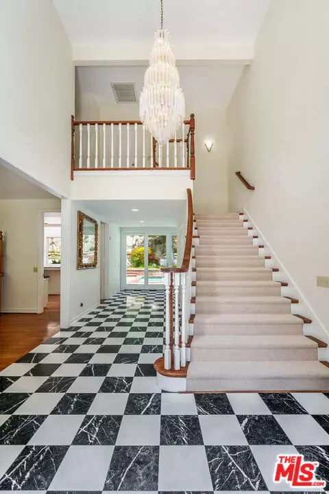 Pacific Palisades, CA 90272,1408 Calle Del Jonella