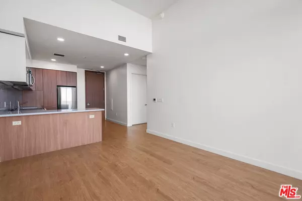 Los Angeles, CA 90025,11750 Wilshire BLVD #3404