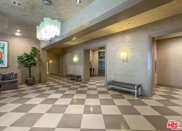 Santa Monica, CA 90403,1118 3rd ST #507