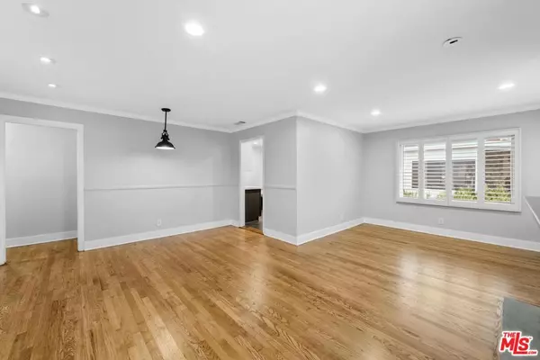 Reseda, CA 91335,18148 Hartland ST