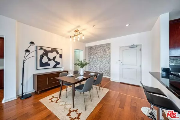 Los Angeles, CA 90013,629 Traction AVE #609