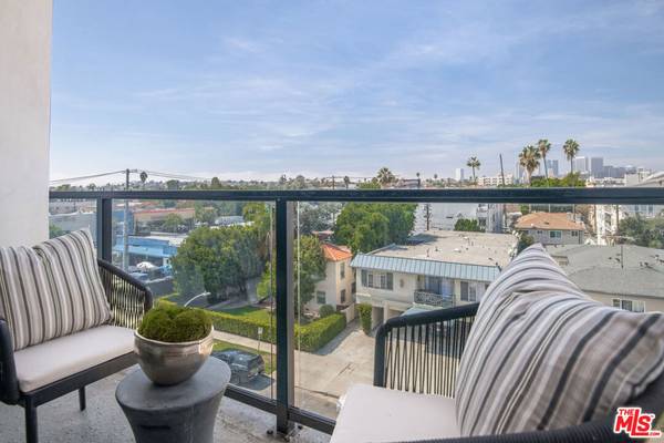 Los Angeles, CA 90035,1226 S Bedford ST #302