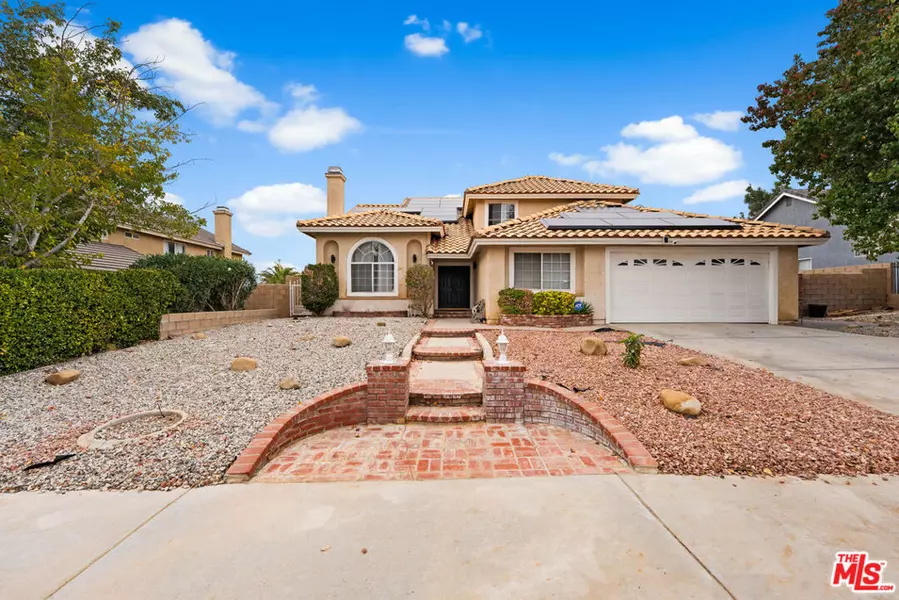 41504 Yancey LN, Lancaster, CA 93536