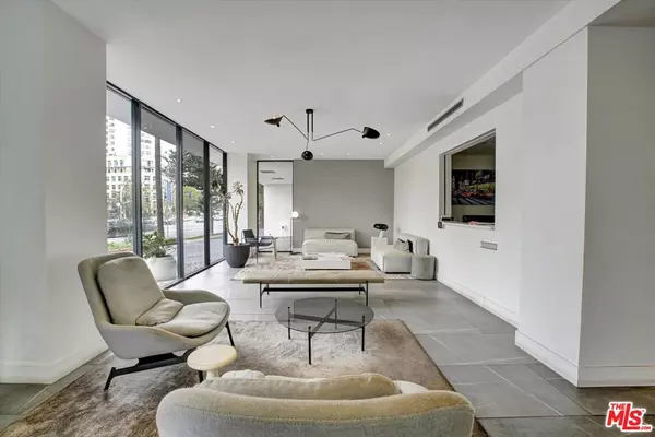 Los Angeles, CA 90024,10600 Wilshire BLVD #519