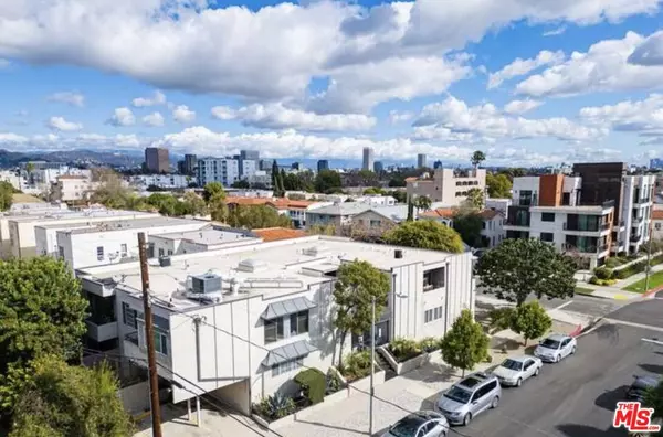 Los Angeles, CA 90035,8635 Cashio ST #7