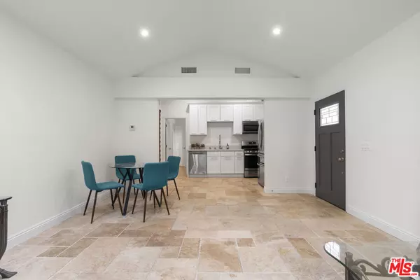 Calabasas, CA 91302,4112 Old Topanga Canyon RD #UNIT B