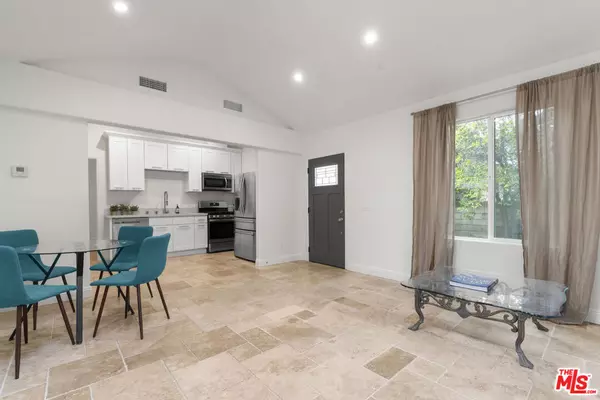 Calabasas, CA 91302,4112 Old Topanga Canyon RD #UNIT B