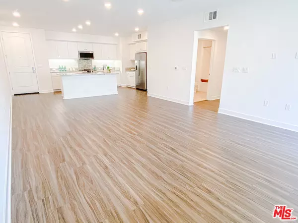 Anaheim, CA 92805,1893 S Union ST #124