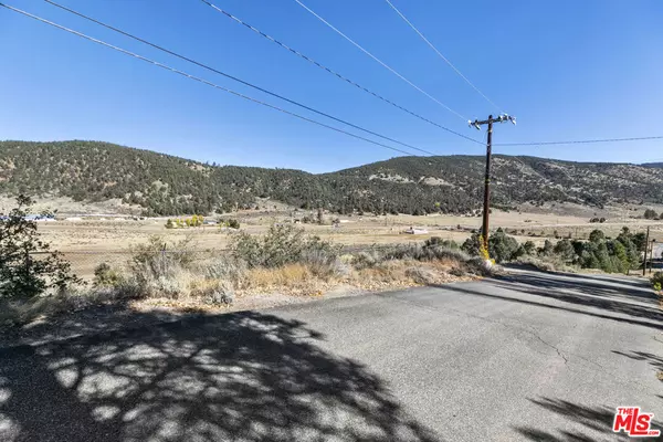 Frazier Park, CA 93225,9317 Whispering Pines RD