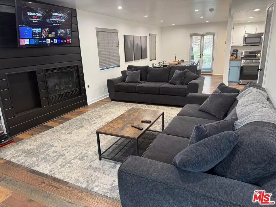 Big Bear City, CA 92314,202 Pineview DR