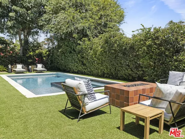 Los Angeles, CA 90026,2304 Vestal AVE