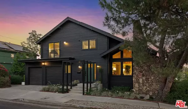 Los Angeles, CA 90026,2304 Vestal AVE