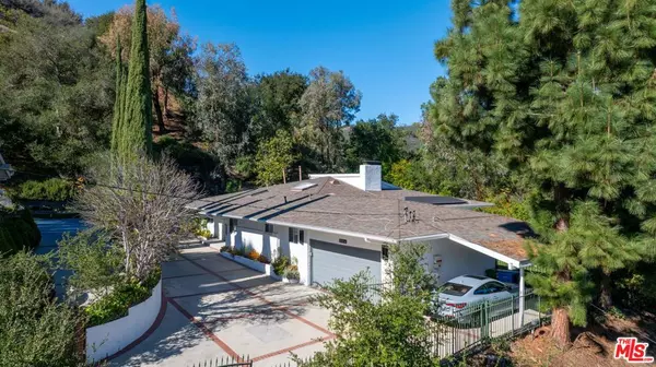 Studio City, CA 91604,12004 Briarvale LN