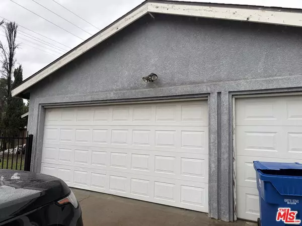 Chatsworth, CA 91311,20477 Mayall ST