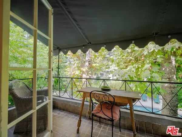 West Hollywood, CA 90046,1321 N Hayworth AVE #C