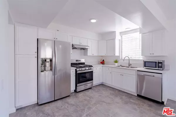 Los Angeles, CA 90035,1017 S BEDFORD ST #2