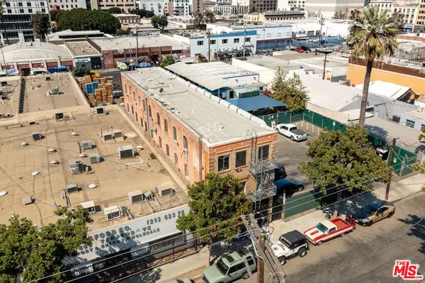 Los Angeles, CA 90013,553 Stanford AVE