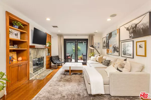 Valley Village, CA 91601,5107 Colfax AVE