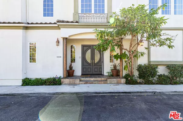 Marina Del Rey, CA 90292,1008 Harbor Crossing LN