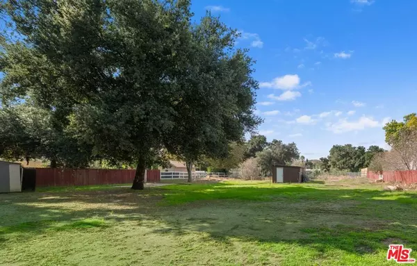 Canyon Country, CA 91387,16235 Valley Ranch RD