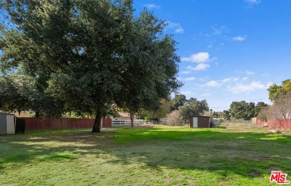 Canyon Country, CA 91387,16235 Valley Ranch RD