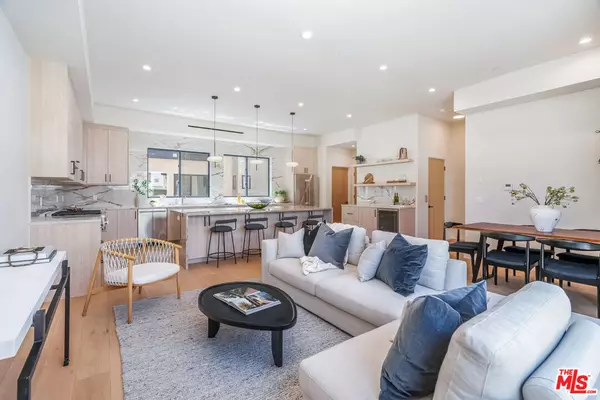 Los Angeles, CA 90025,11653 Missouri Avenue