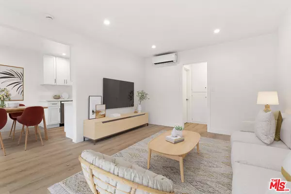 Gardena, CA 90249,2908 W 141st PL