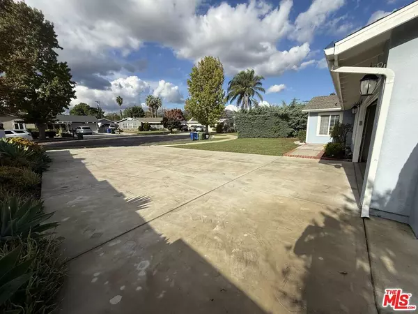 Chatsworth, CA 91311,20224 Kinzie ST