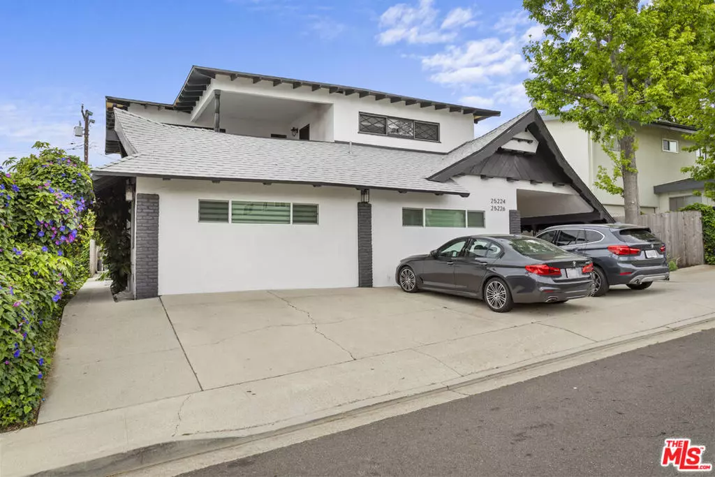 Torrance, CA 90505,25226 Loytan ST