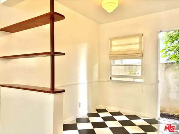 Santa Monica, CA 90403,1325 Washington AVE #B