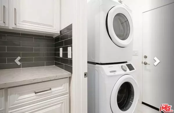 Los Angeles, CA 90019,1629 S Ridgeley DR