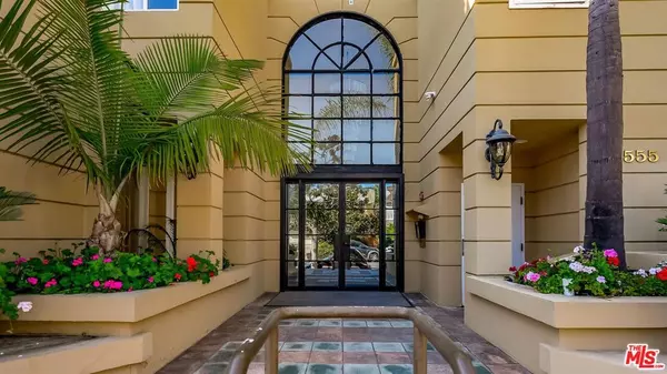 Los Angeles, CA 90024,10555 ASHTON AVE #201