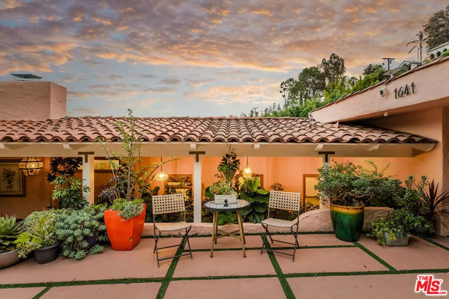 1641 N Crescent Heights BLVD, Los Angeles, CA 90069