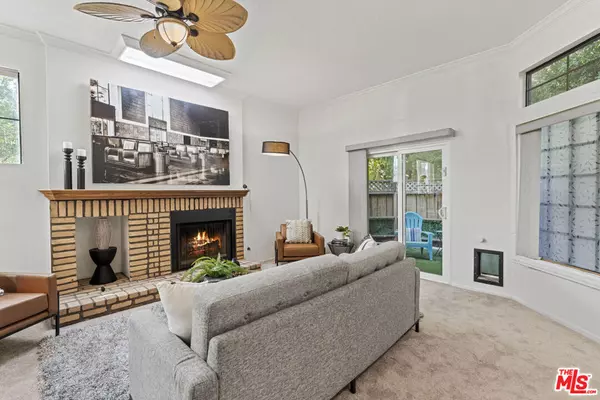 Studio City, CA 91604,4332 Coldwater Canyon AVE #3
