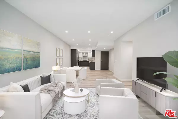 Los Angeles, CA 90035,1051 S Corning ST #103