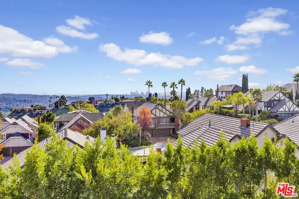 Glendale, CA 91207,906 Whitehaven TER