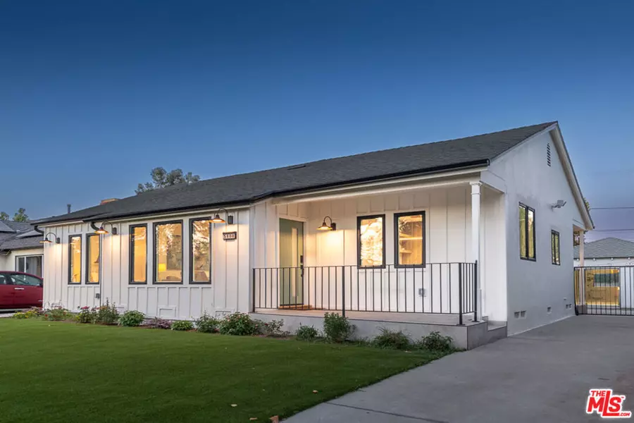 5808 Irvine AVE, North Hollywood, CA 91601