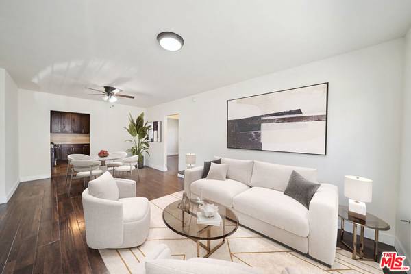 Los Angeles, CA 90029,5390 Romaine ST