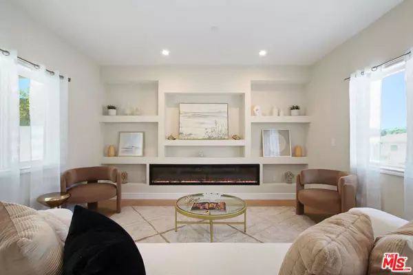 Redondo Beach, CA 90278,1902 Gates AVE