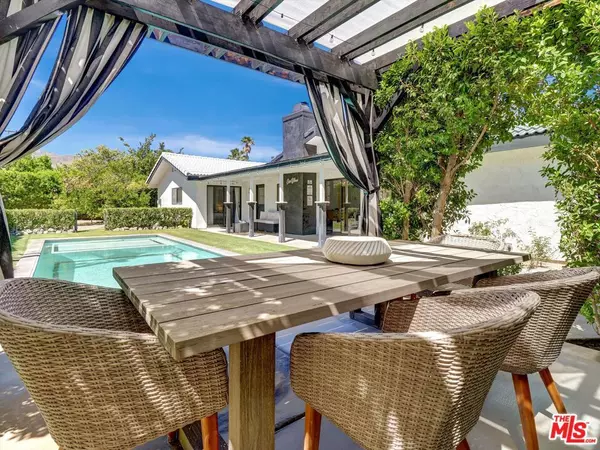 2493 E Powell RD, Palm Springs, CA 92262