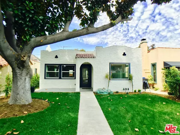 Los Angeles, CA 90039,3835 Hollypark PL