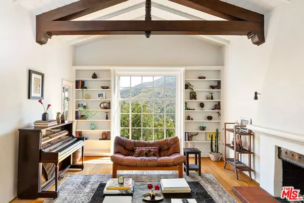 3468 Troy DR, Los Angeles, CA 90068