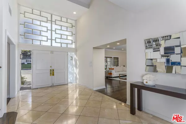 Sherman Oaks, CA 91403,15405 Valley Vista BLVD