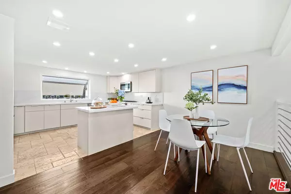 Marina Del Rey, CA 90292,4800 La Villa Marina #Unit F