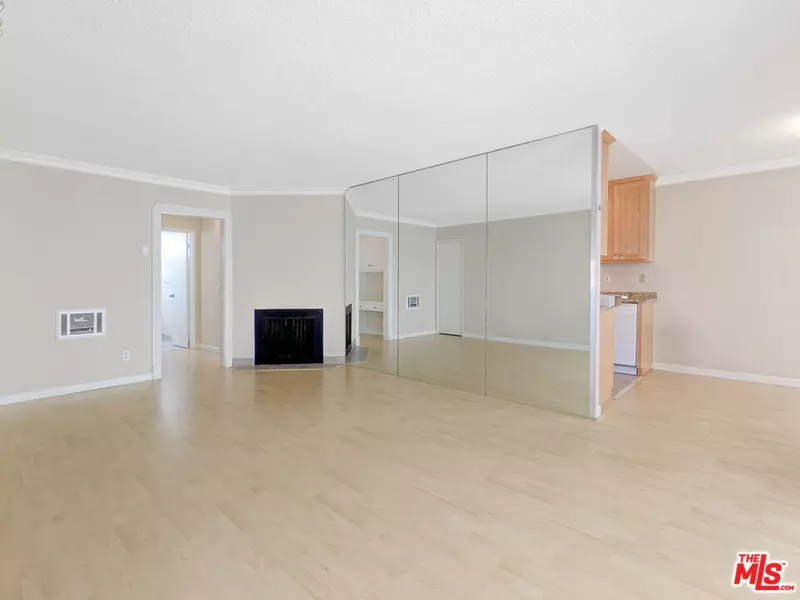 1538 11th ST #4, Santa Monica, CA 90401