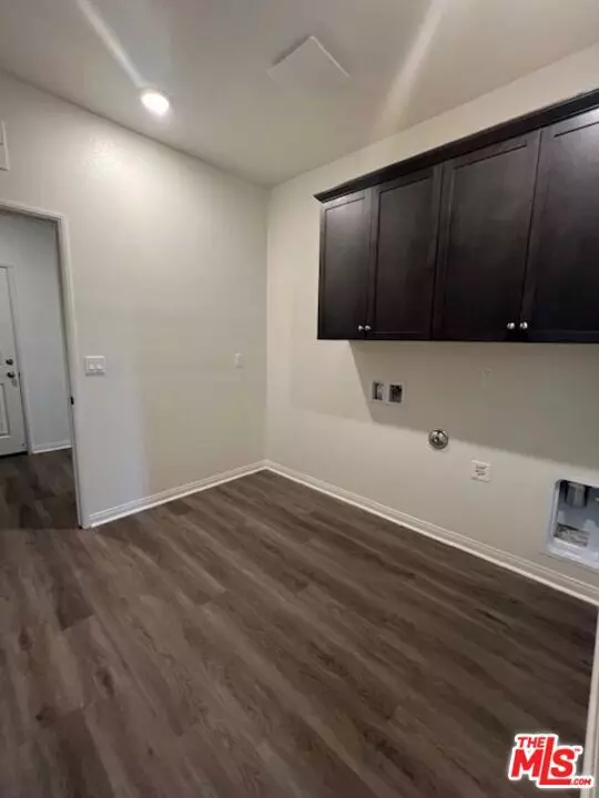 Bakersfield, CA 93311,7318 Chetco River ST